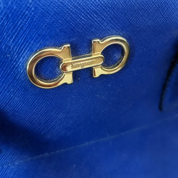 Authentic Salvatore Ferragamo top handle bag in cobalt baltik blue - Picture 2 of 14